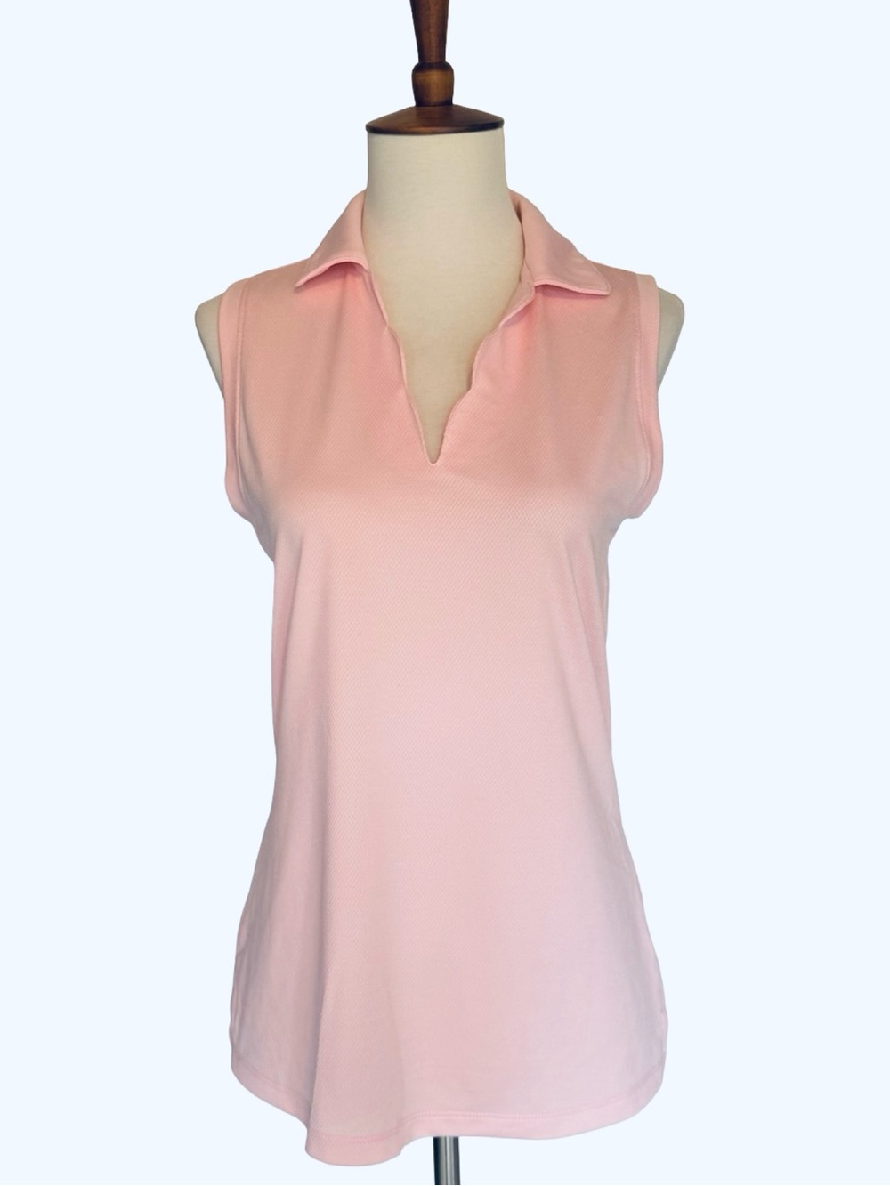 Walter Hagen Clubhouse Scallop Sleeveless Top in Pink Blossom Size Small - Picture 2 of 9